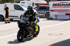 okruhari_paddock_220809_0075
